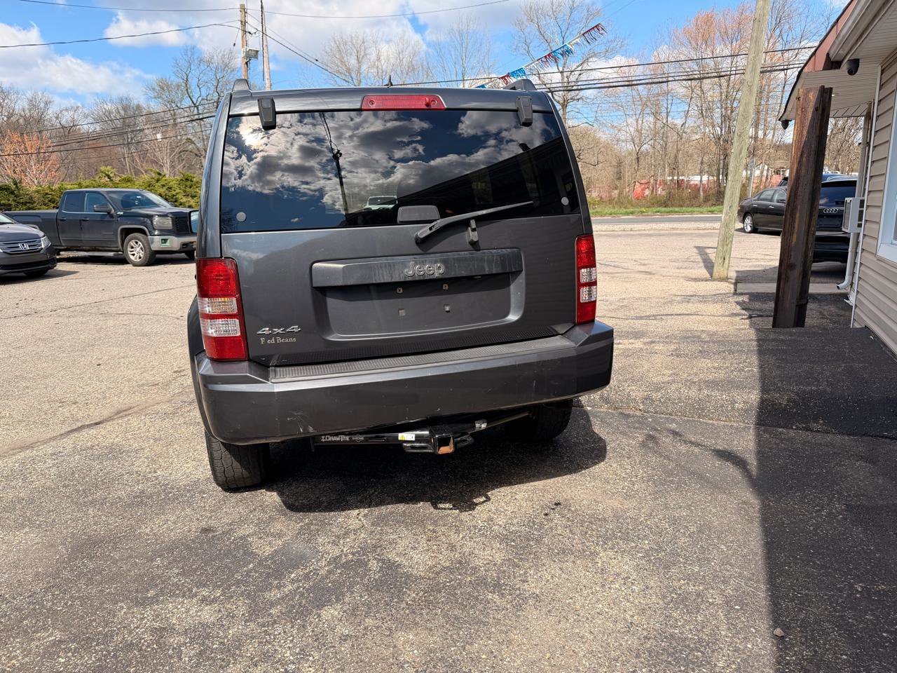 Used 2010 Jeep Liberty Sport w/ Popular Equipment Group image 5