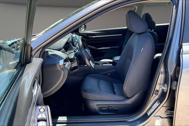 Used 2021 Nissan Altima 2.5 SV w/ SV Premium Package AWD/4WD image 23