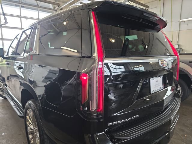 Certified 2024 Cadillac Escalade Premium Luxury AWD/4WD image 36