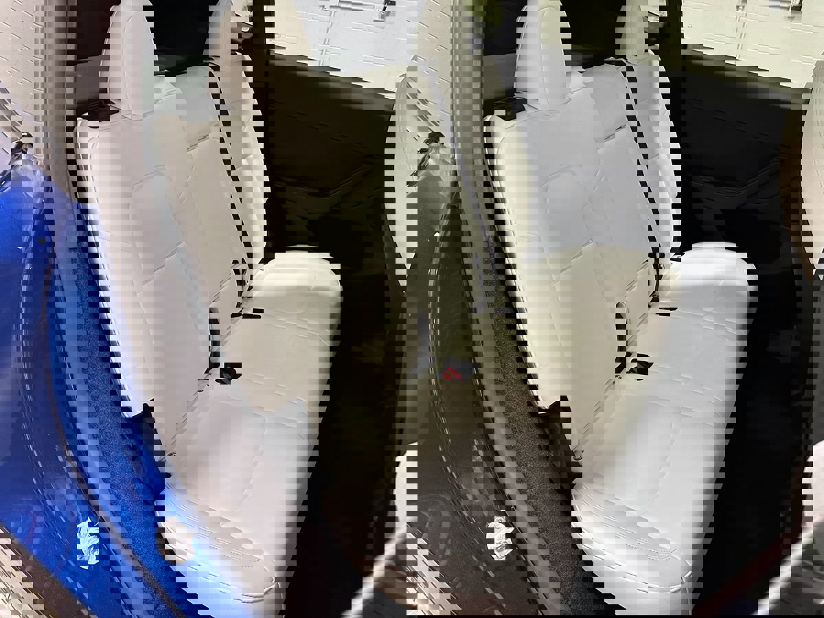 Used 2024 Tesla Model Y Long Range image 15