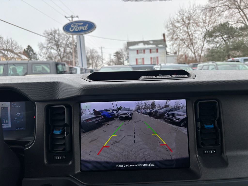 Used 2024 Ford Bronco Black Diamond image 24
