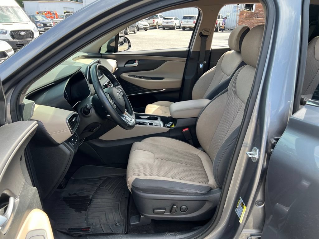 Used 2019 Hyundai Santa Fe SEL FWD image 13