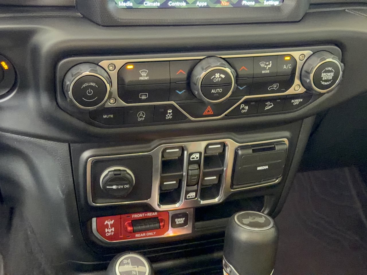Used 2020 Jeep Wrangler Unlimited Rubicon AWD/4WD image 25