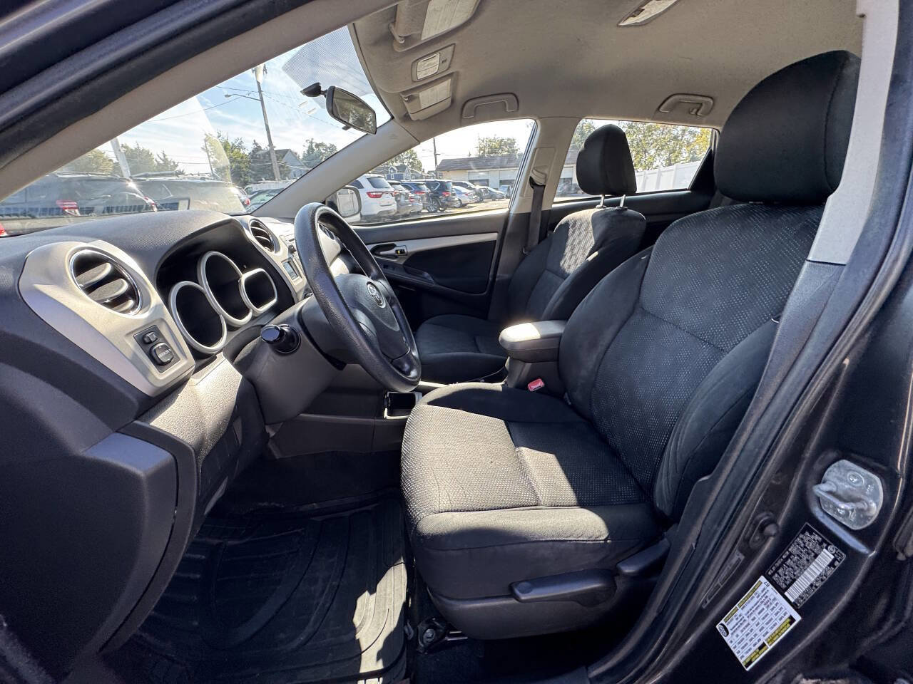 Used 2009 Toyota Matrix image 38