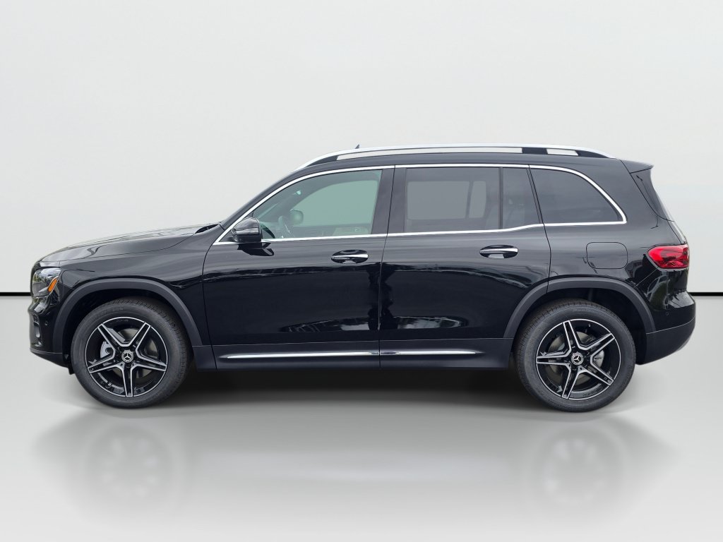 New 2026 Mercedes-Benz GLB 250 4MATIC image 2