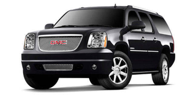 Used 2013 GMC Yukon XL Denali AWD/4WD image 1