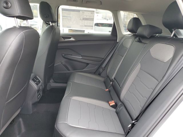 New 2026 Volkswagen Taos SE image 11