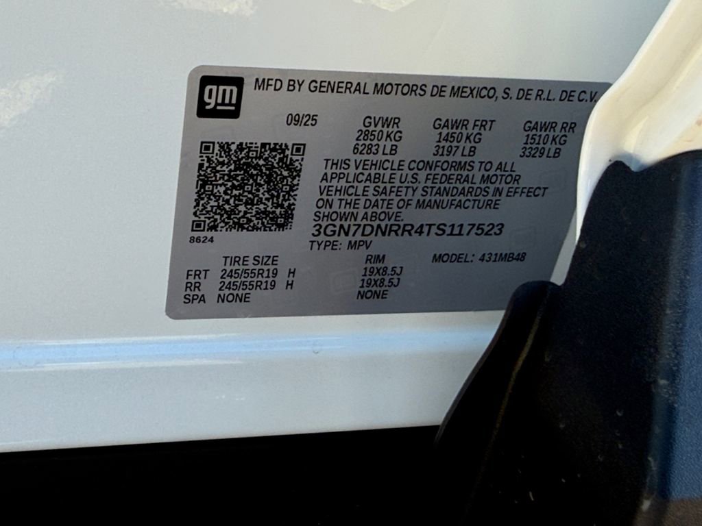 New 2026 Chevrolet Equinox EV LT image 24