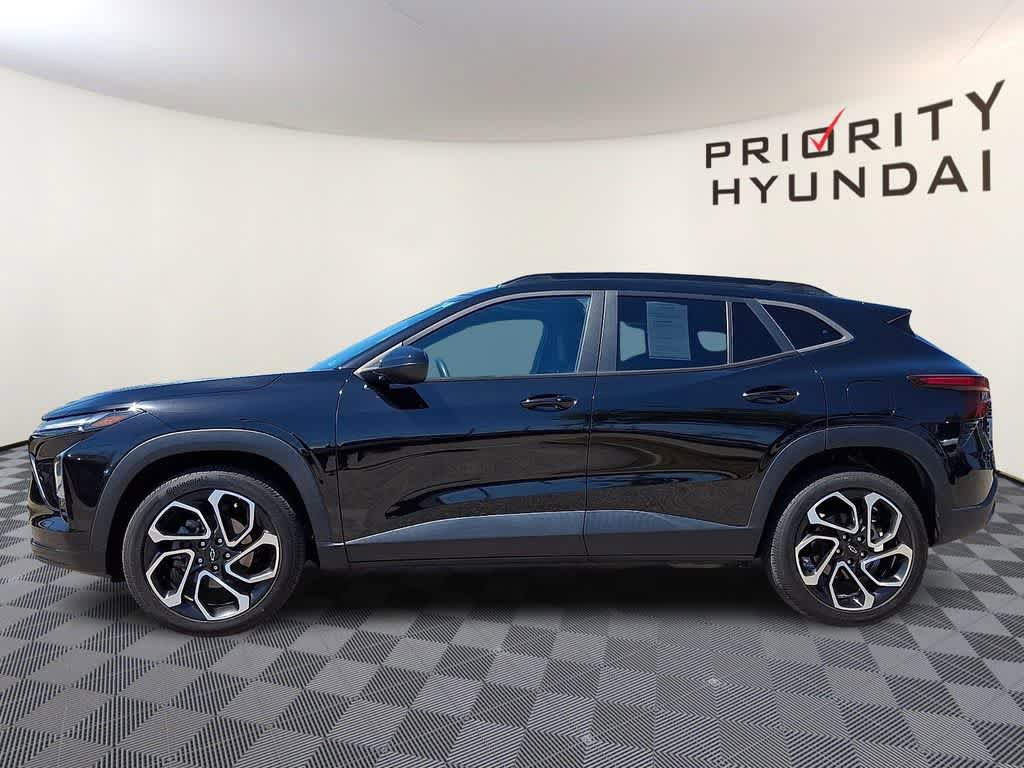 Used 2024 Chevrolet Trax RS w/ Driver Confidence Package FWD image 7