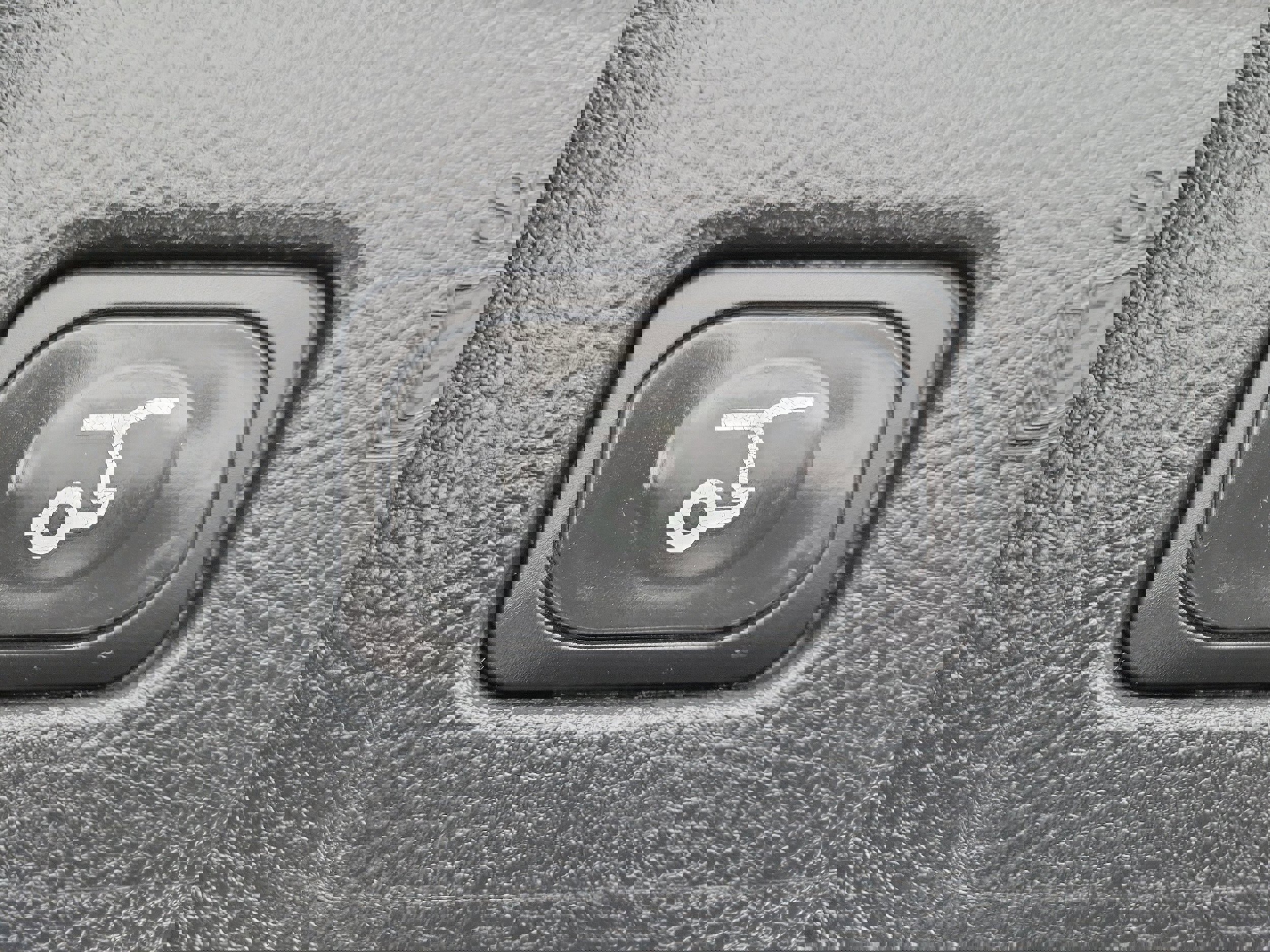 Used 2024 Ford Edge SEL w/ Convenience Package image 10