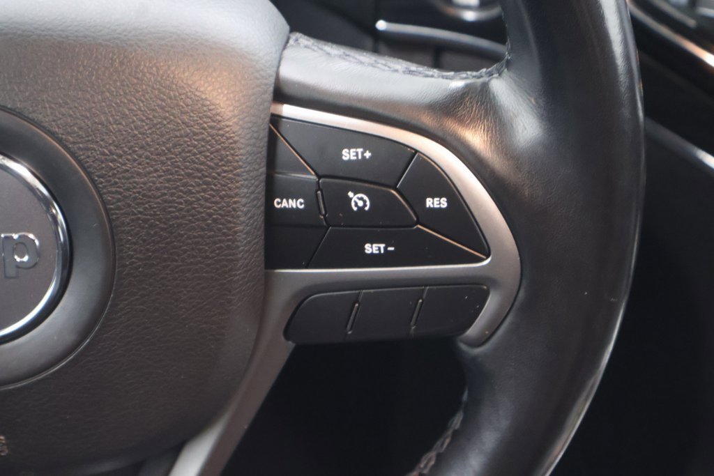 Used 2020 Jeep Grand Cherokee Limited image 26