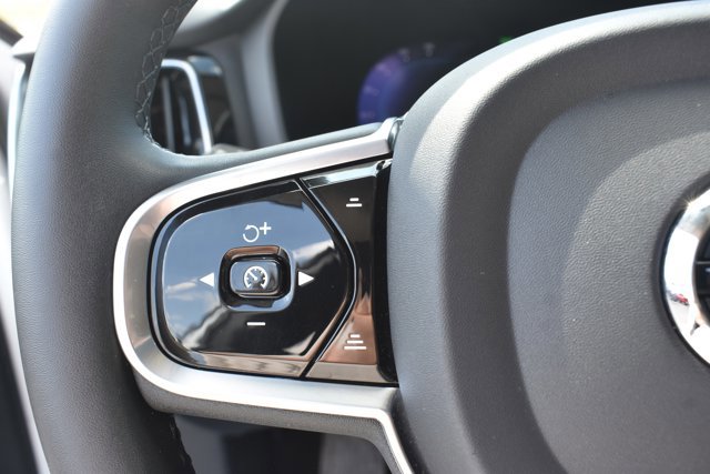 Used 2023 Volvo V60 B5 Cross Country Plus w/ Climate Package image 22