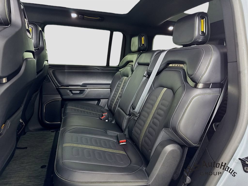 Used 2026 Rivian R1S Adventure image 28