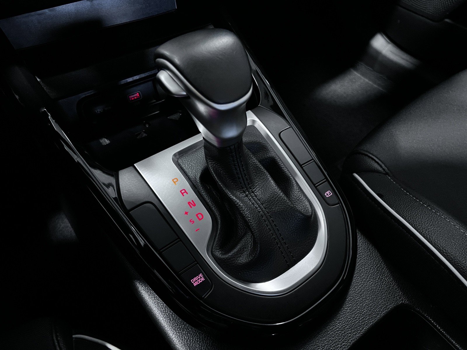 Used 2024 Kia Forte GT-Line image 20