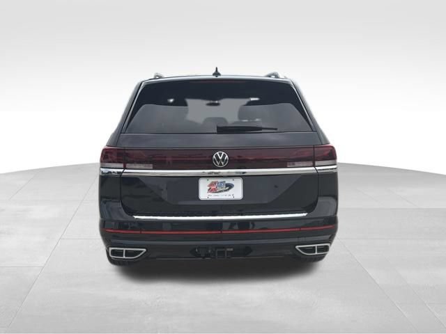 Used 2024 Volkswagen Atlas SEL Premium R-Line AWD/4WD image 4
