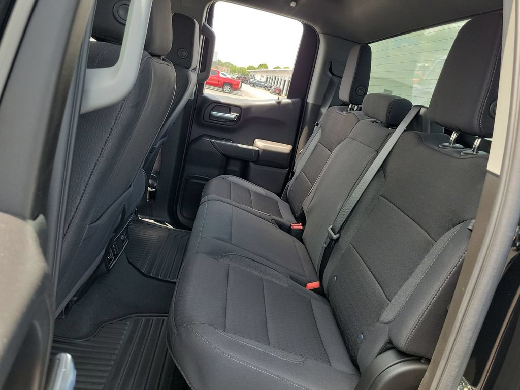 Certified 2026 Chevrolet Silverado 1500 Custom RWD image 30