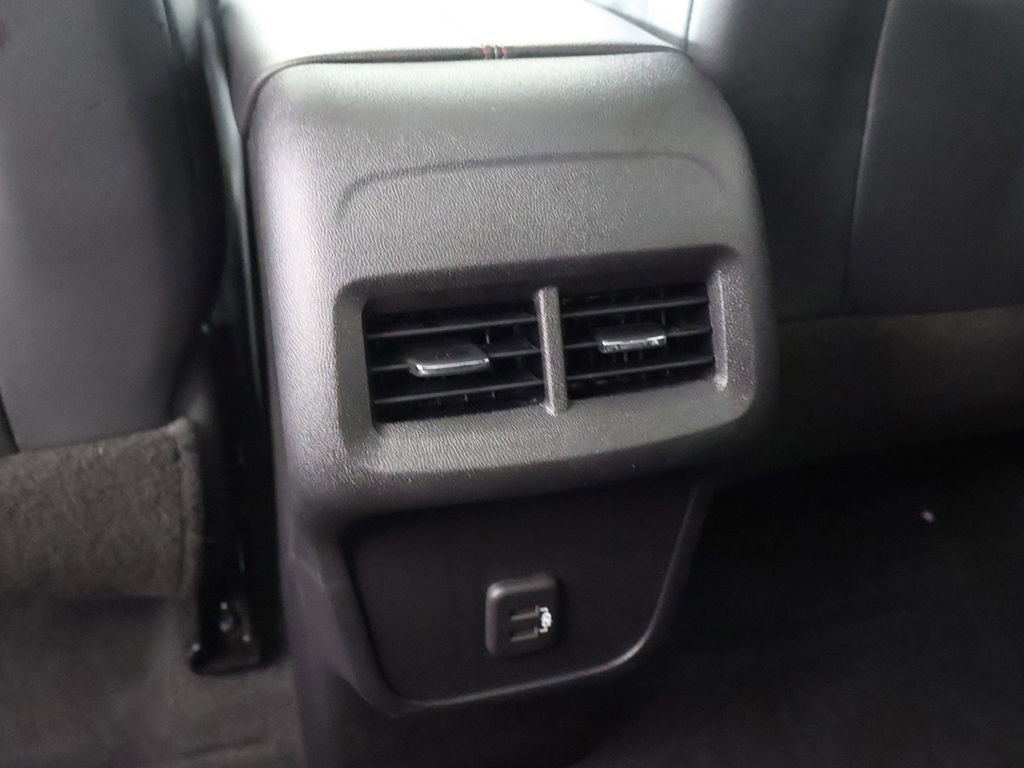 Used 2022 Chevrolet Equinox RS image 33