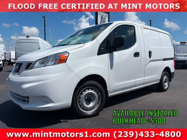 Used 2020 Nissan NV200 S FWD image 1
