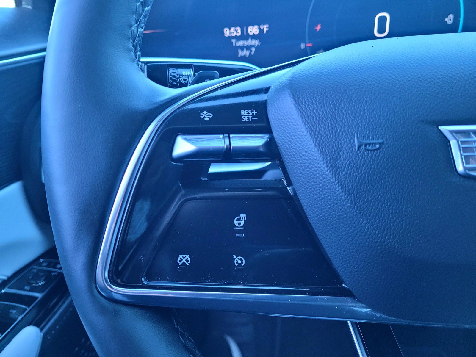 Certified 2025 Cadillac Lyriq Sport AWD/4WD image 25