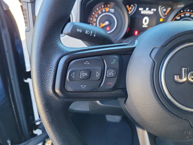 Used 2025 Jeep Gladiator Sport image 14