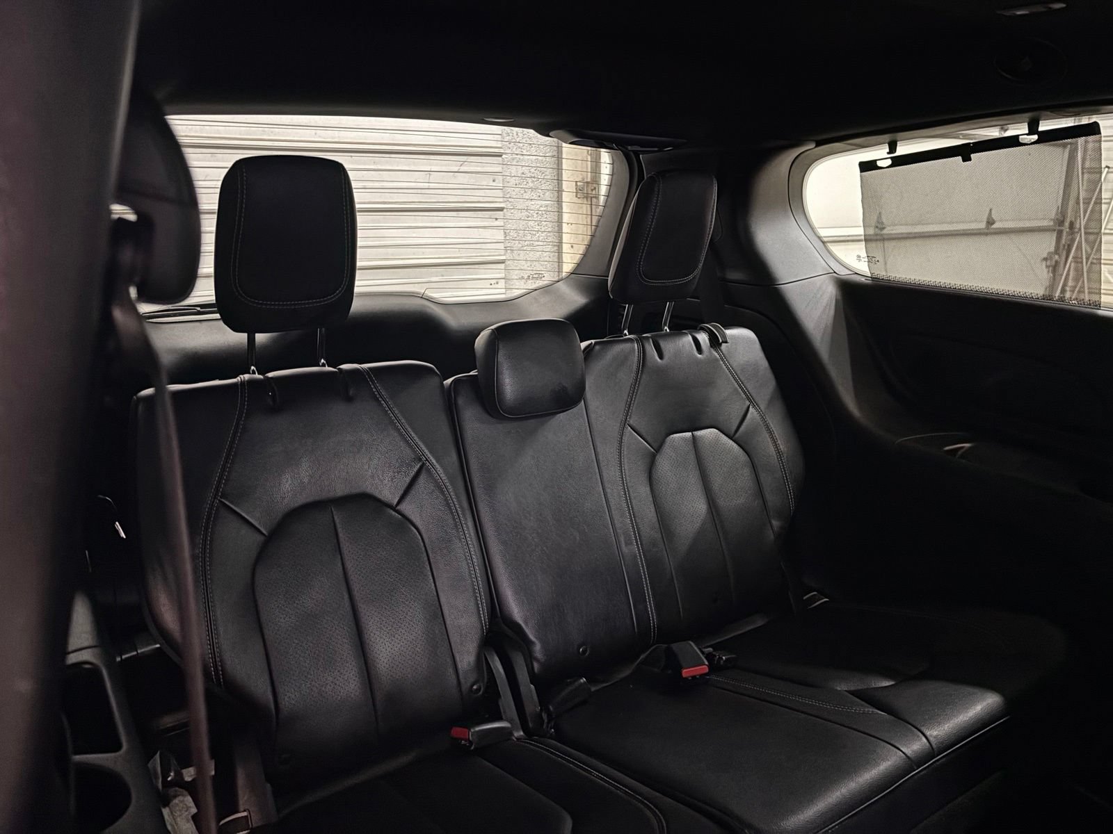 Used 2021 Chrysler Pacifica Touring-L w/ S Appearance Package FWD image 34