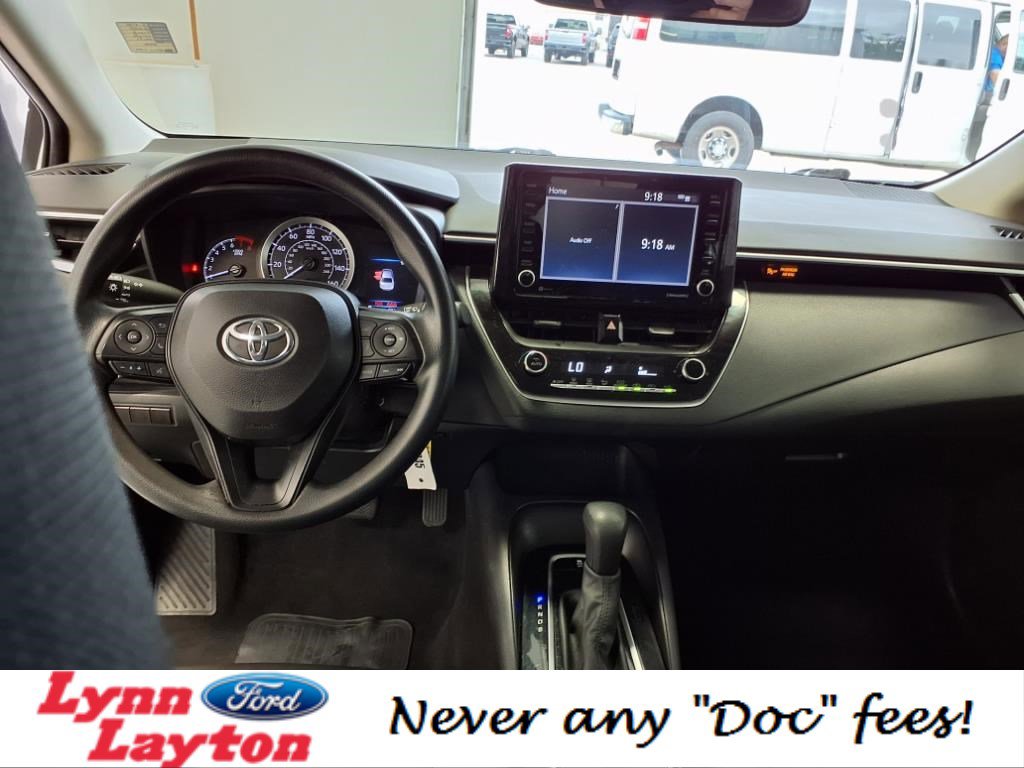 Used 2022 Toyota Corolla LE image 13