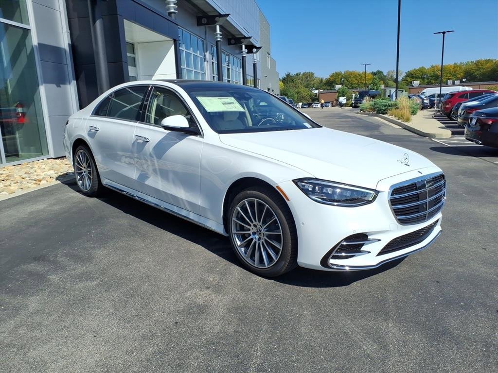 New 2025 Mercedes-Benz S 580 4MATIC Sedan image 8