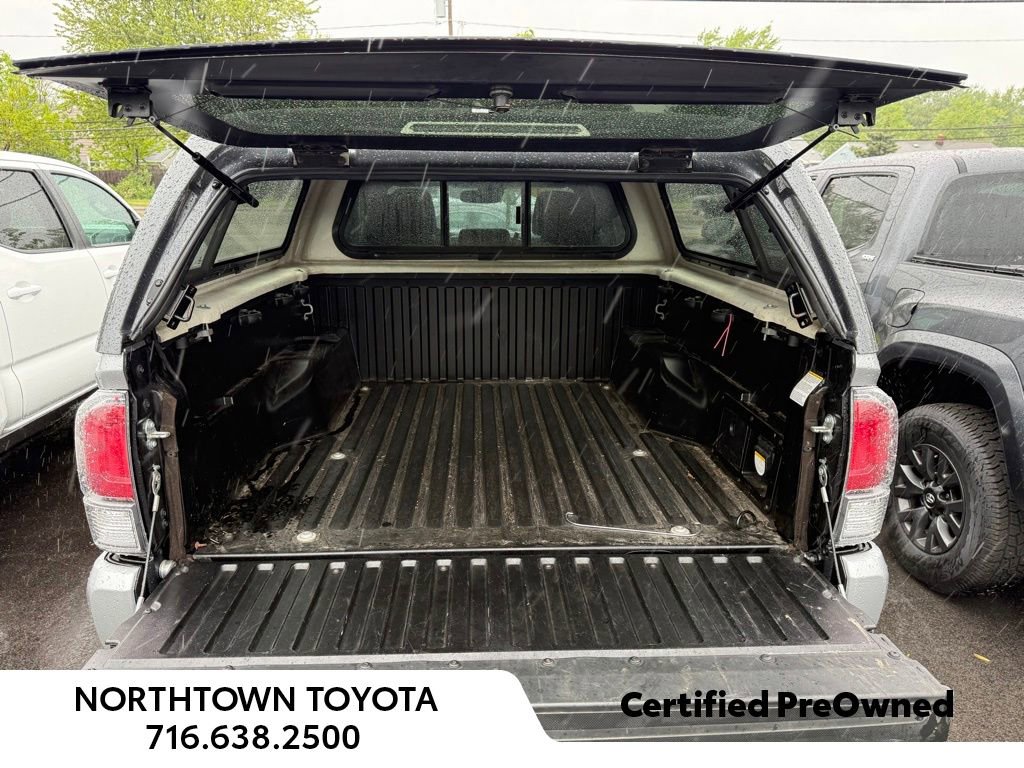 Used 2023 Toyota Tacoma TRD Sport AWD/4WD image 12