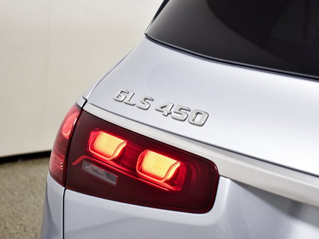 Certified 2025 Mercedes-Benz GLS 450 4MATIC image 13