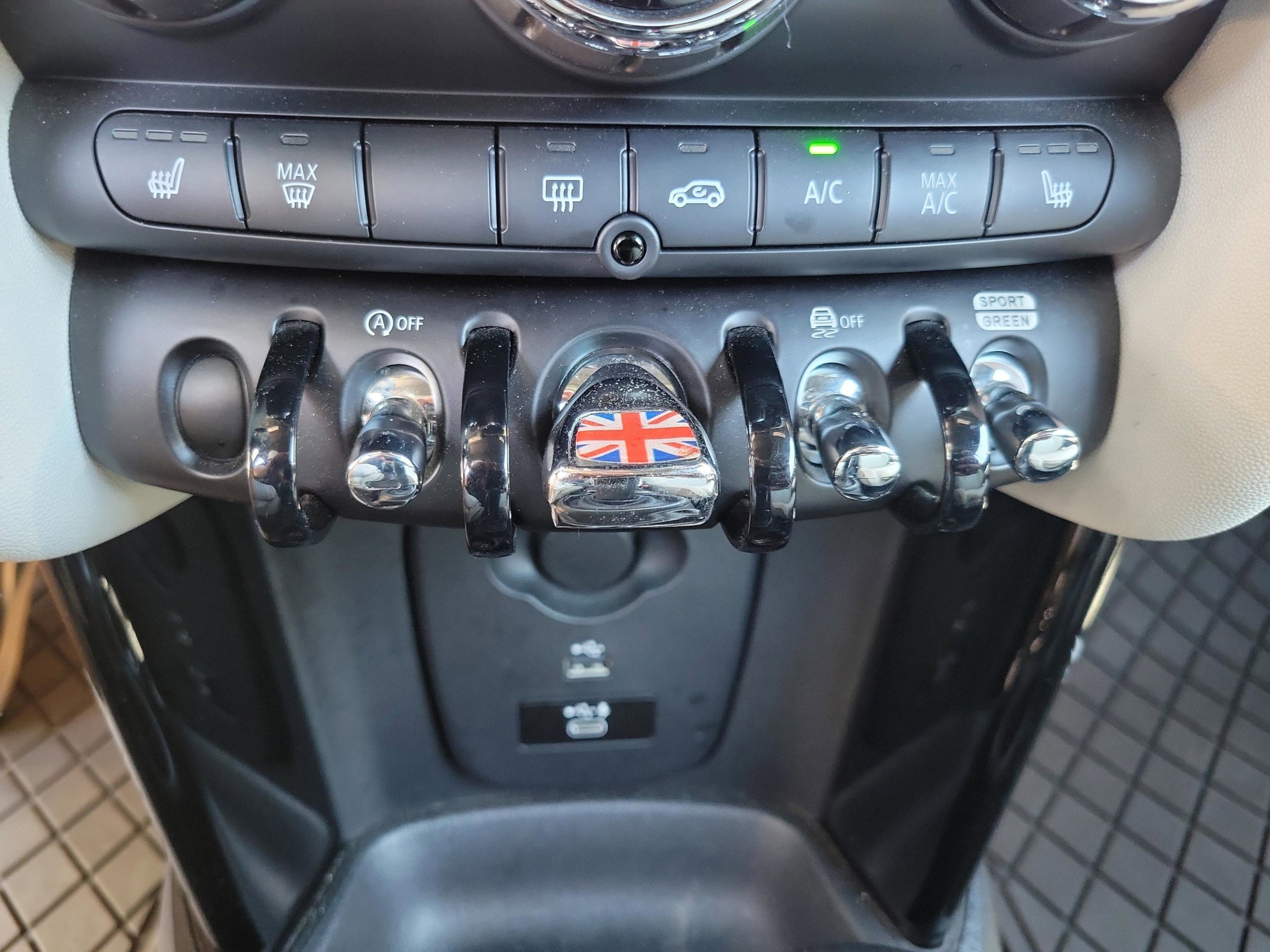 Used 2022 MINI Cooper S FWD image 22