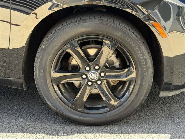 Used 2024 Buick Enclave Essence w/ Experience Buick Package AWD/4WD image 9