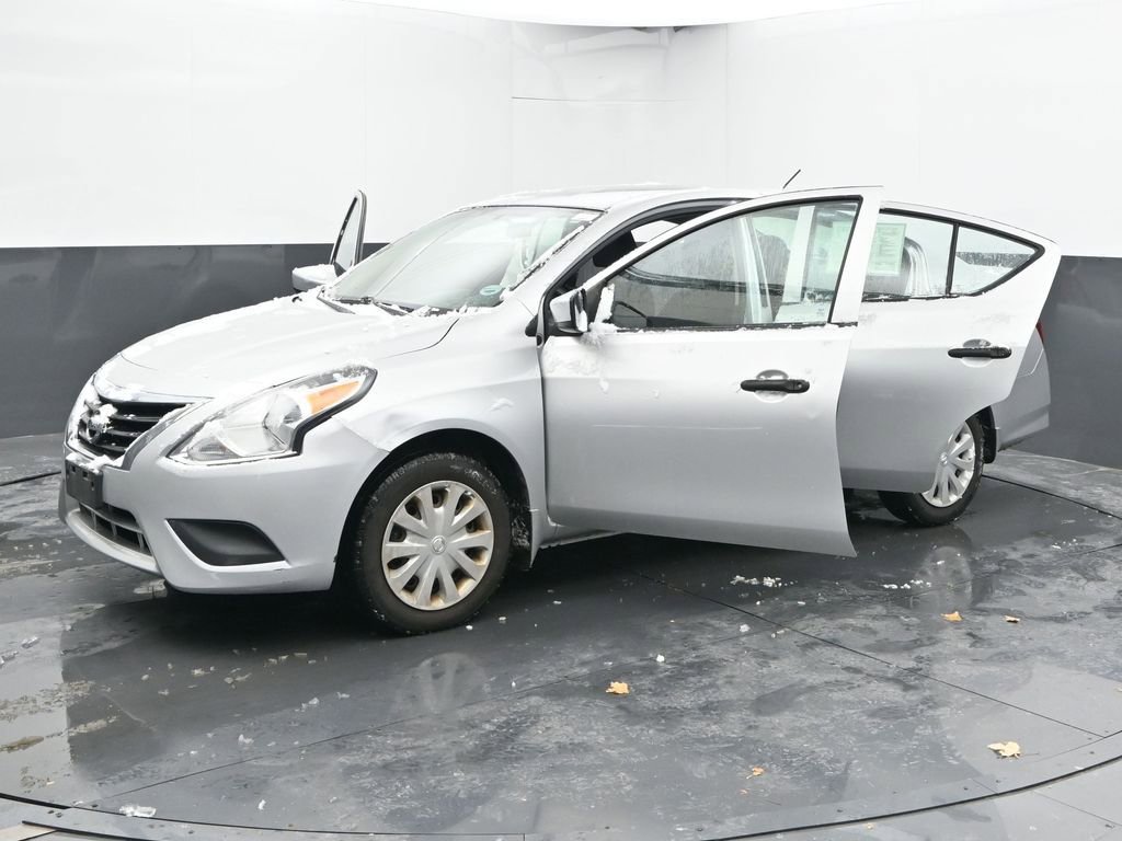 Used 2019 Nissan Versa S Plus image 47
