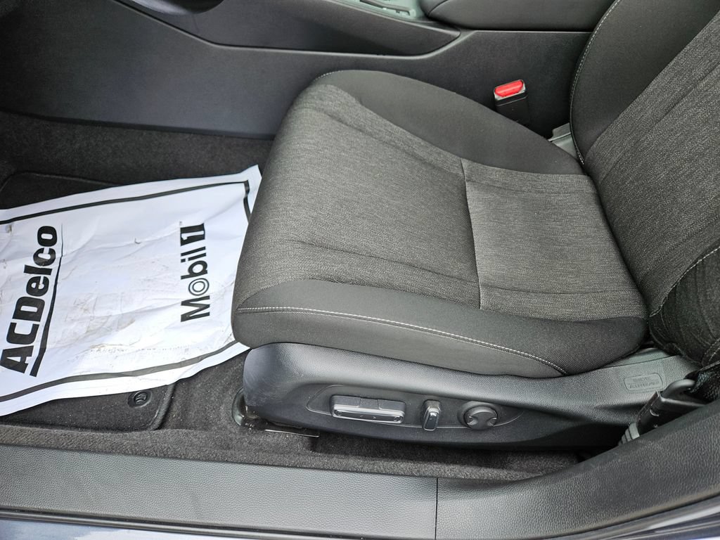 Used 2025 Honda Accord SE image 23