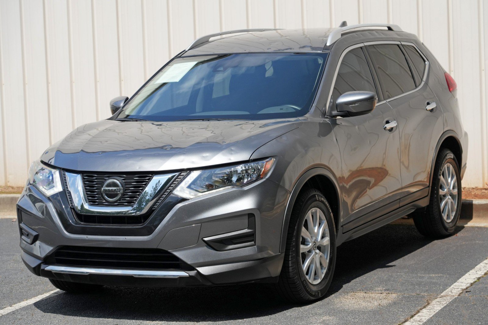 Used 2020 Nissan Rogue SV AWD/4WD image 43