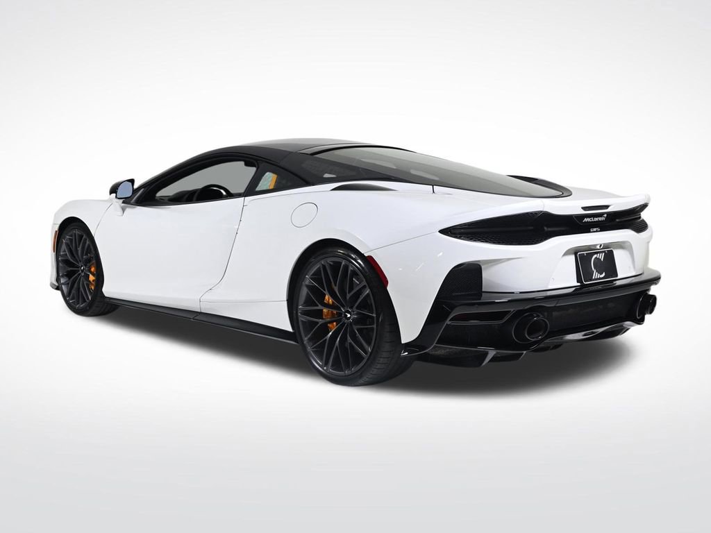 New 2026 McLaren GTS RWD image 3