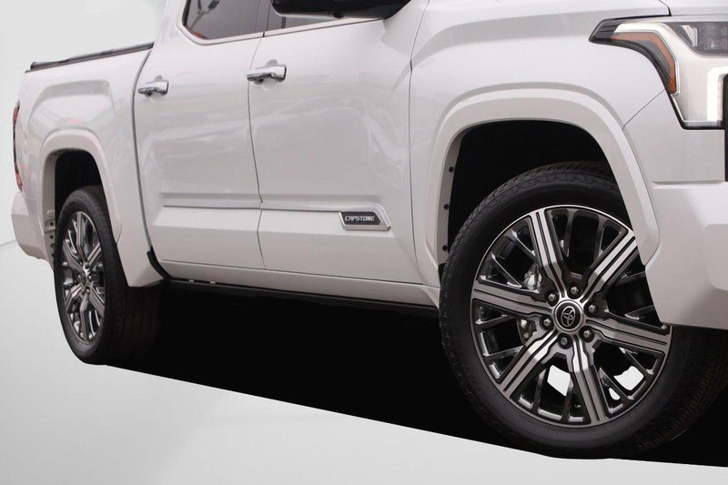 Used 2023 Toyota Tundra Capstone image 3