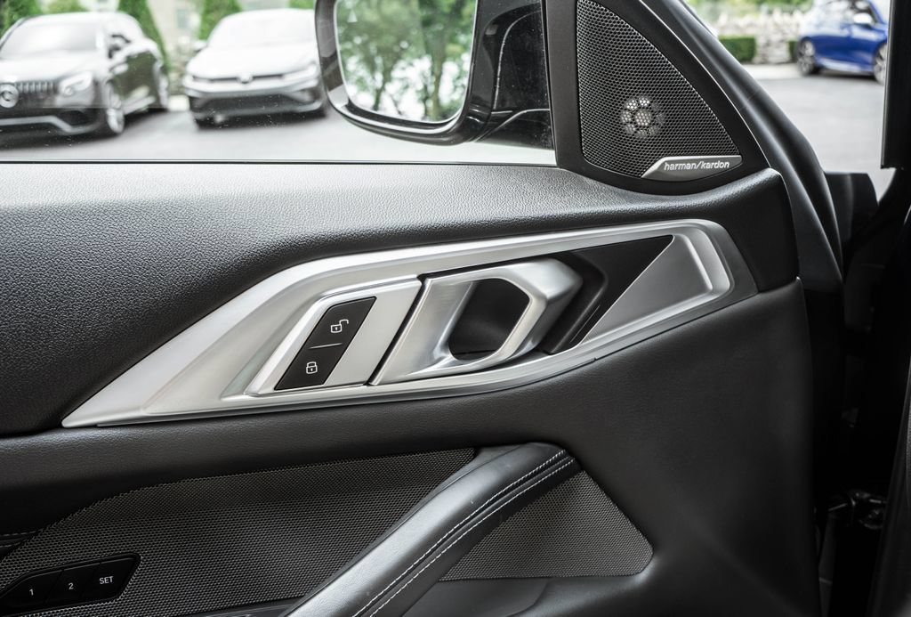 Used 2024 BMW M4 Competition w/ Executive Package RWD image 17