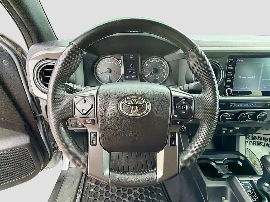 Used 2021 Toyota Tacoma TRD Sport AWD/4WD image 11