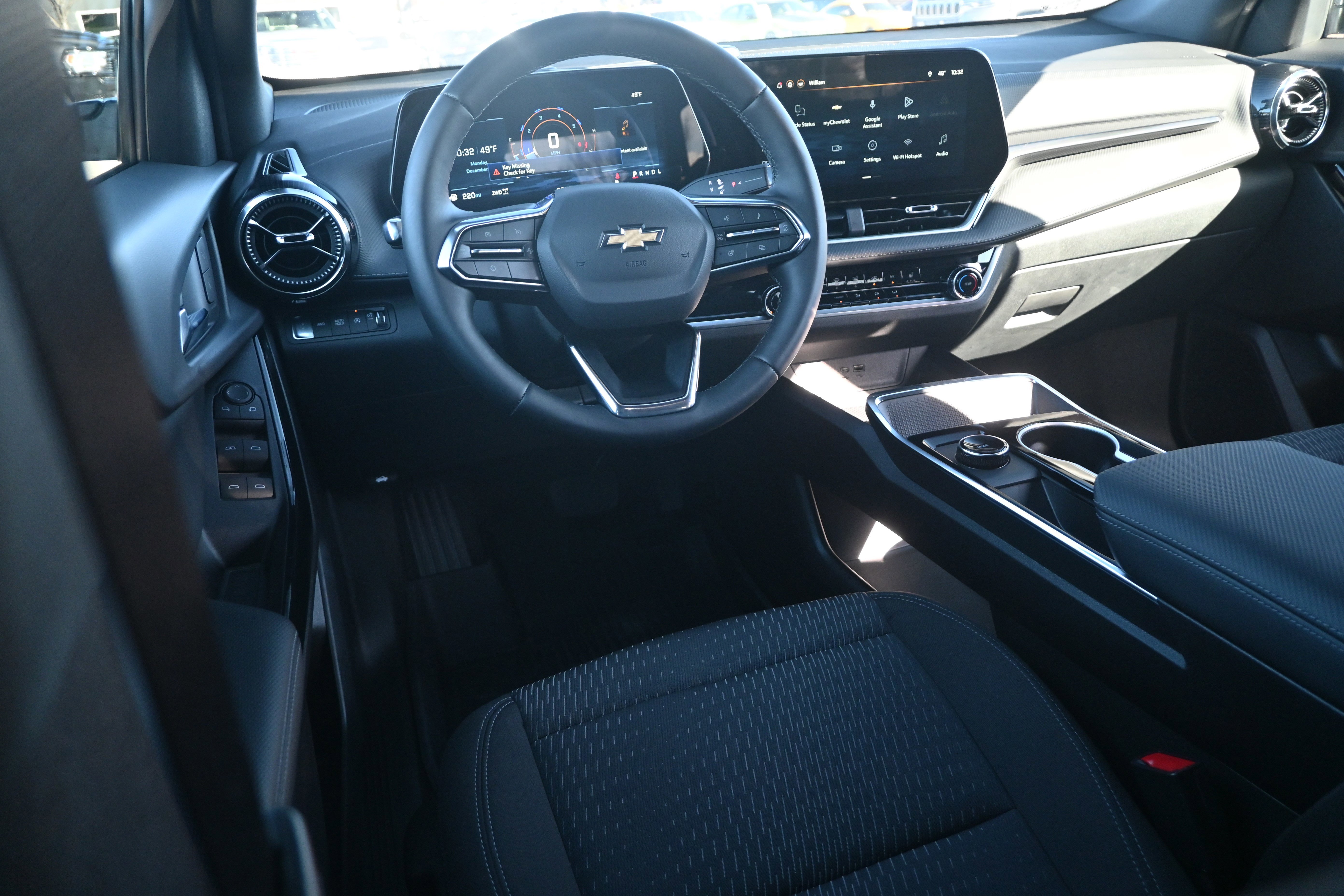 Used 2026 Chevrolet Equinox LT image 15