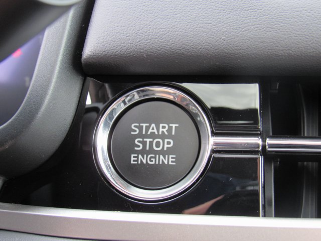 New 2026 Mitsubishi Outlander SE FWD image 18