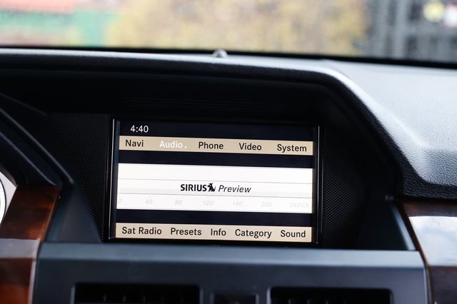 Used 2012 Mercedes-Benz GLK 350 2WD image 37