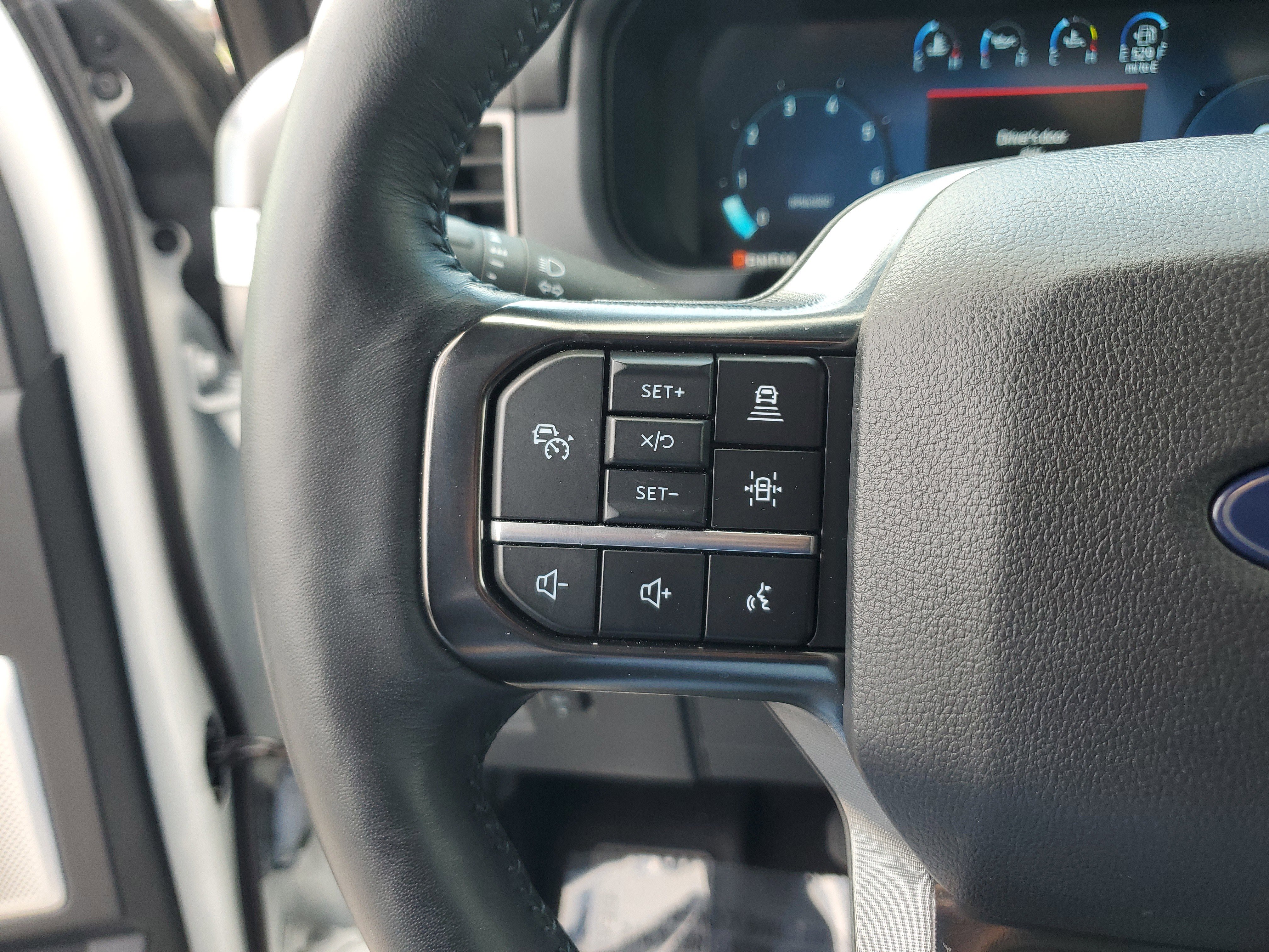 Used 2024 Ford F150 Platinum w/ Equipment Group 702A High AWD/4WD image 21