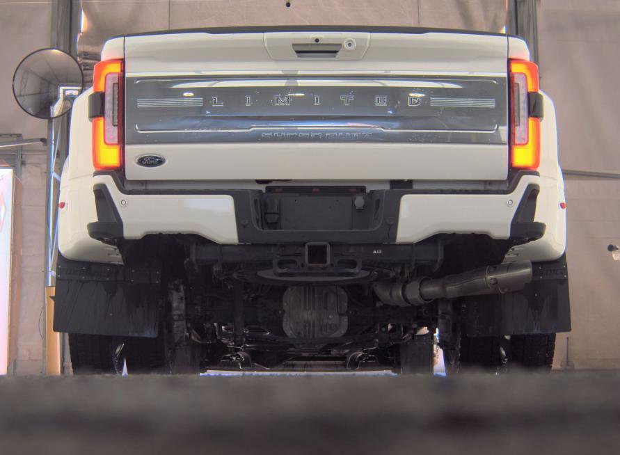 Used 2024 Ford F450 Limited w/ FX4 Off-Road Package image 8