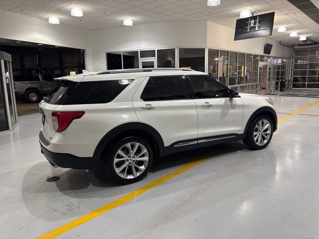 Used 2022 Ford Explorer Platinum w/ Equipment Group 601A image 9