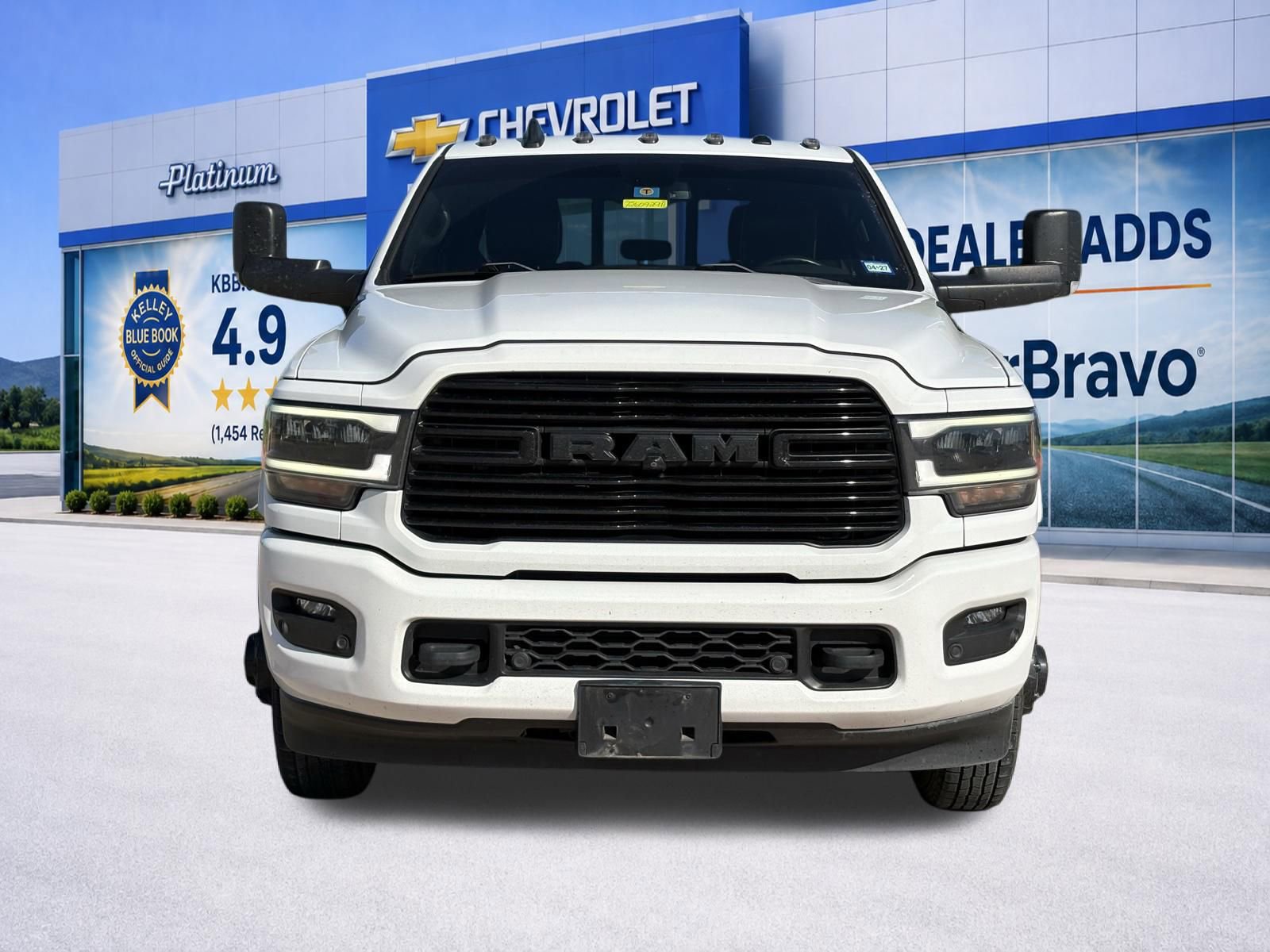 Used 2022 RAM 3500 Laramie w/ Night Edition AWD/4WD image 2