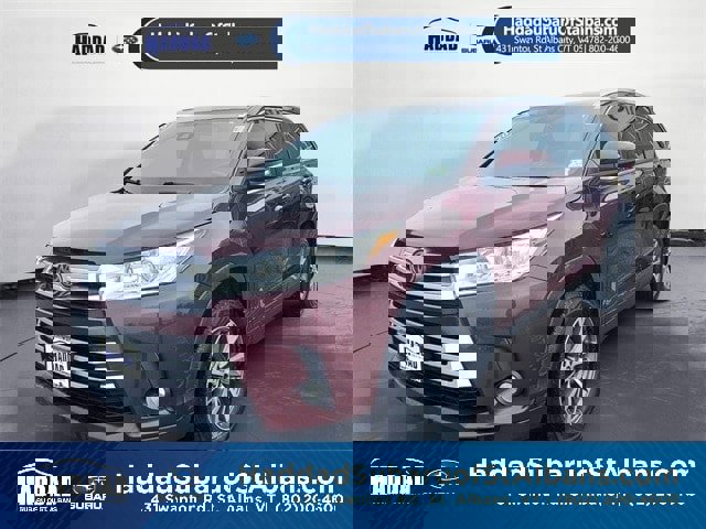 Used 2019 Toyota Highlander XLE image 1