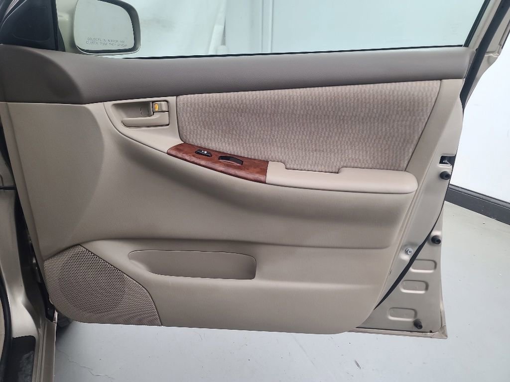 Used 2008 Toyota Corolla LE FWD image 12