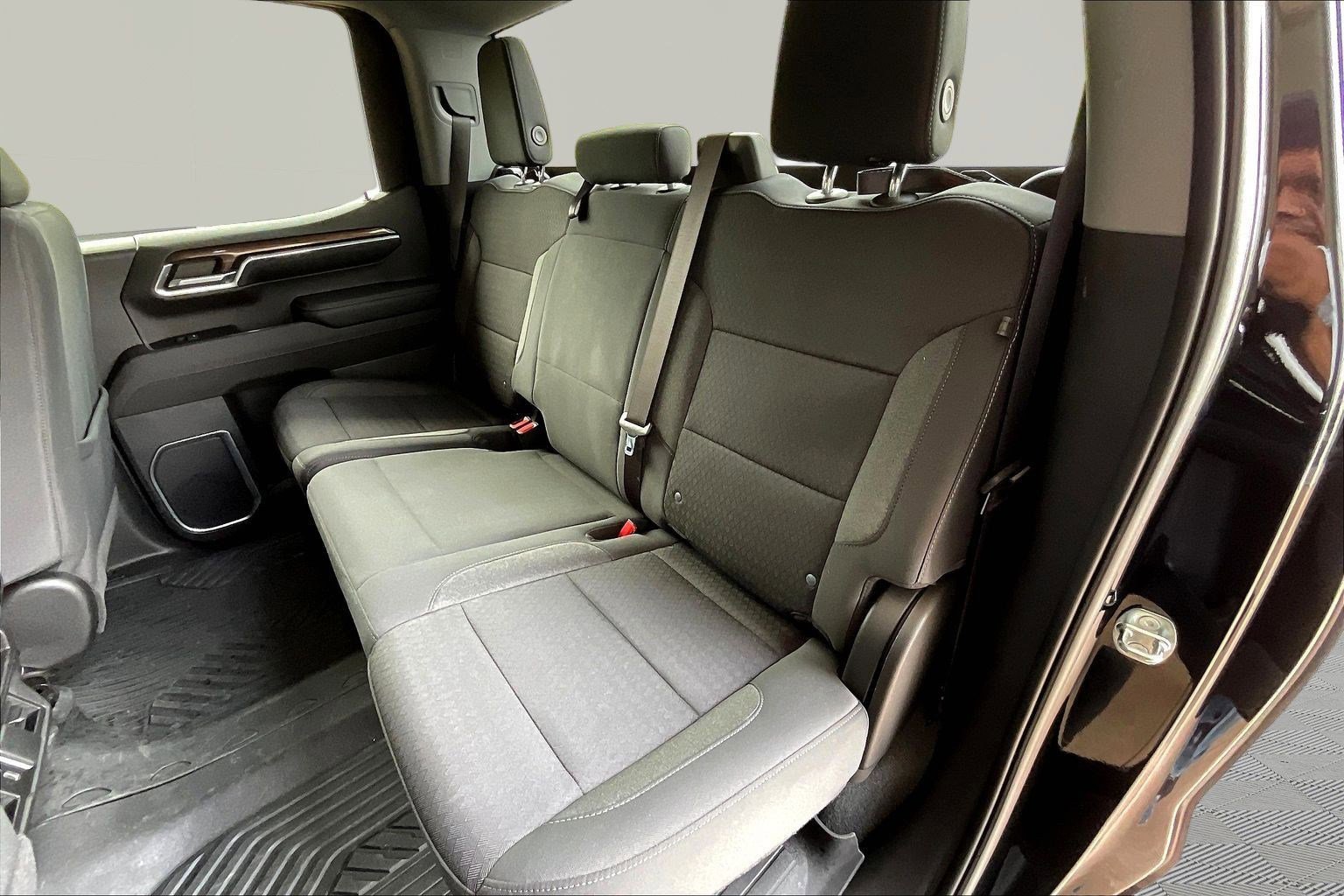 Used 2023 Chevrolet Silverado 1500 LT Trail Boss image 22
