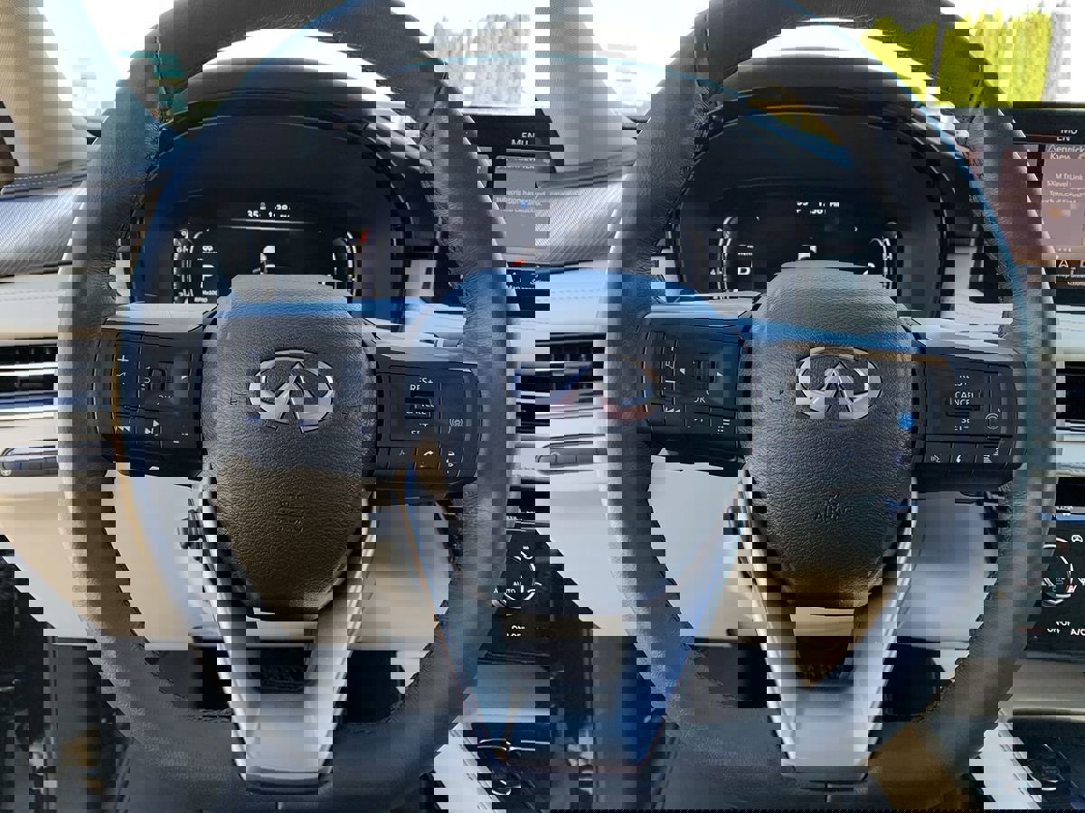 Used 2022 INFINITI QX60 Luxe image 17