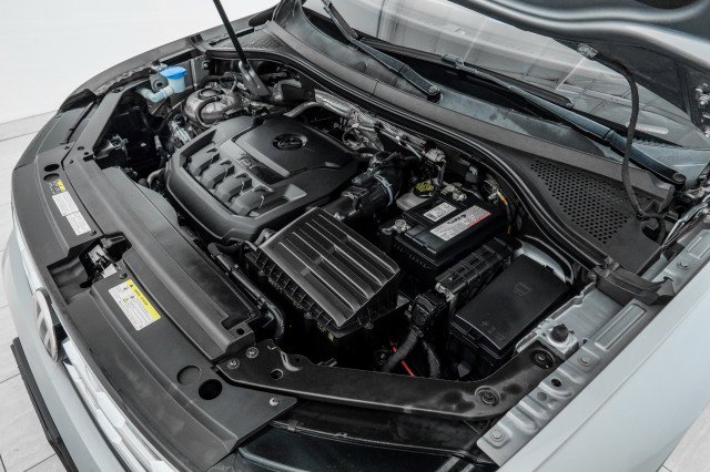 Used 2021 Volkswagen Tiguan SE R-Line image 53